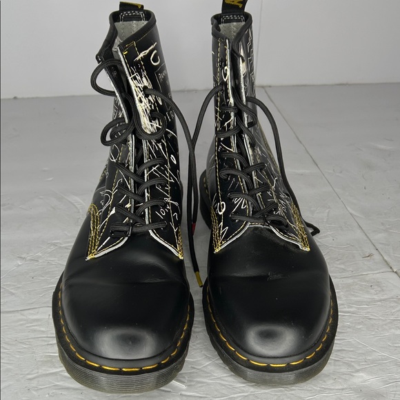 Dr. Martens Black Graphic Lace-Up Boots - Picture 5 of 8